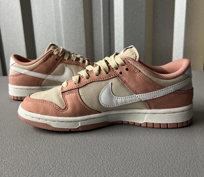 Size 6 Men’s or 7.5 Wmns- Nike Dunk Low Premium 'Red Stardust'