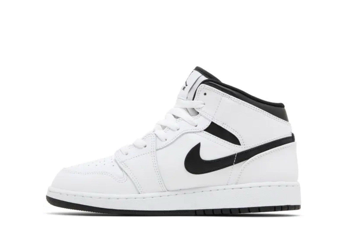 Size 7Y - Air Jordan 1 Mid GS 'White Black' Reverse Panda