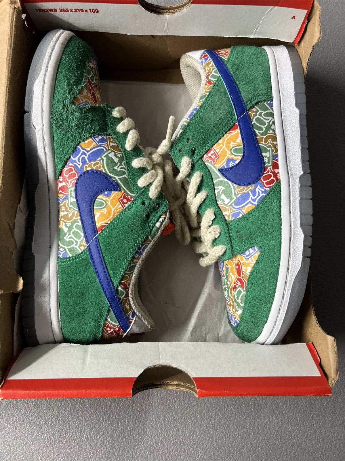 Size 4.5Y - Nike Dunk Low Foam Finger (GS)