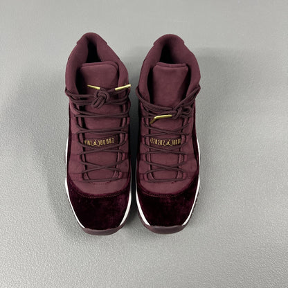 Size 8Y or 9.5 Wmns JORDAN 11 RETRO HEIRESS 'VELVET' Night Maroon (GS)