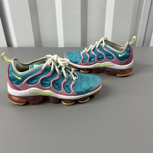 Size 7 - Nike Air VaporMax Plus ‘Easter’ Wmns