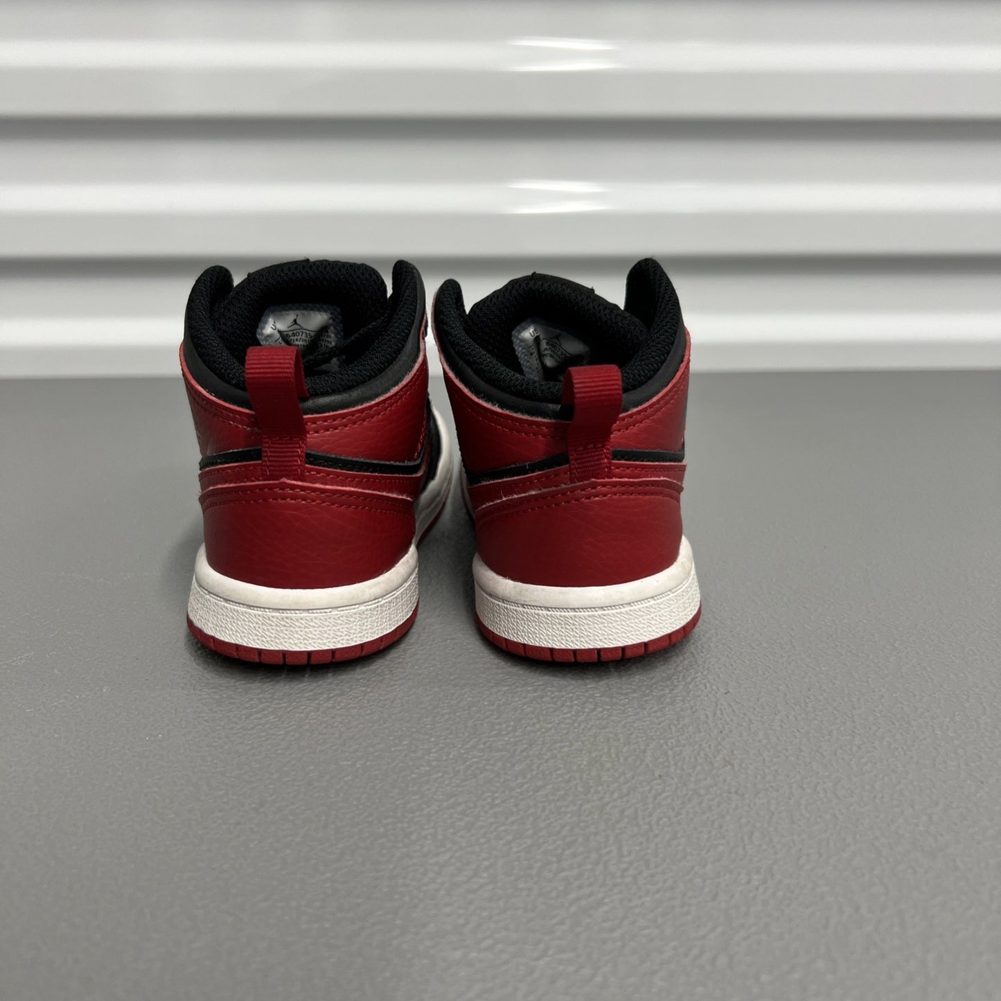 Size 9C- Air Jordan 1 Mid ‘Banned’ 2020 (Toddler)