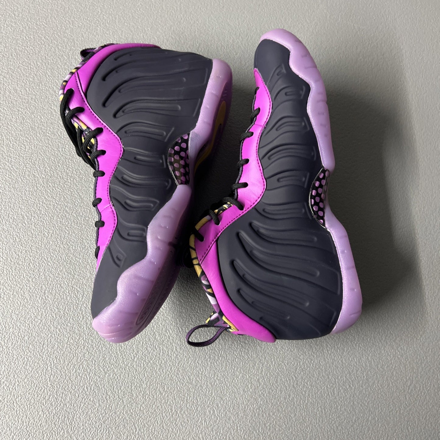 Size 6Y -or 7.5 Wmns - Nike Little Posite One ‘Cave Purple’  (GS)
