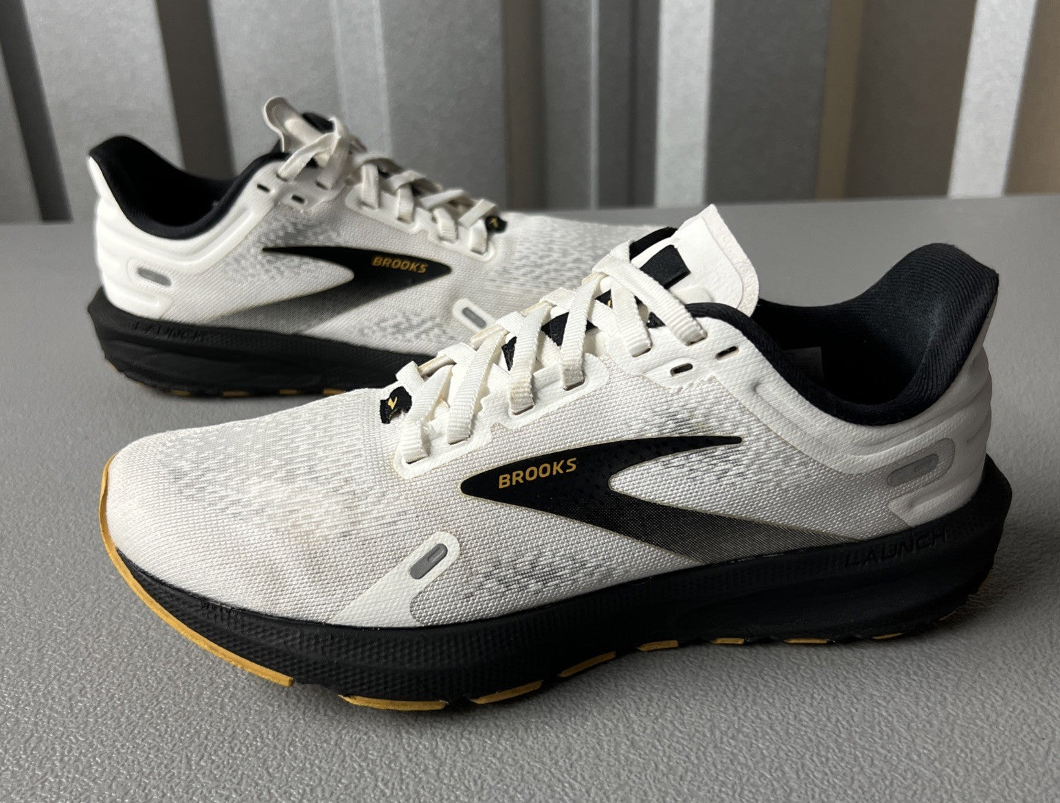 Size 7 -Brooks Launch 9 Running Shoes Women’s White Black Athletic Sneaker