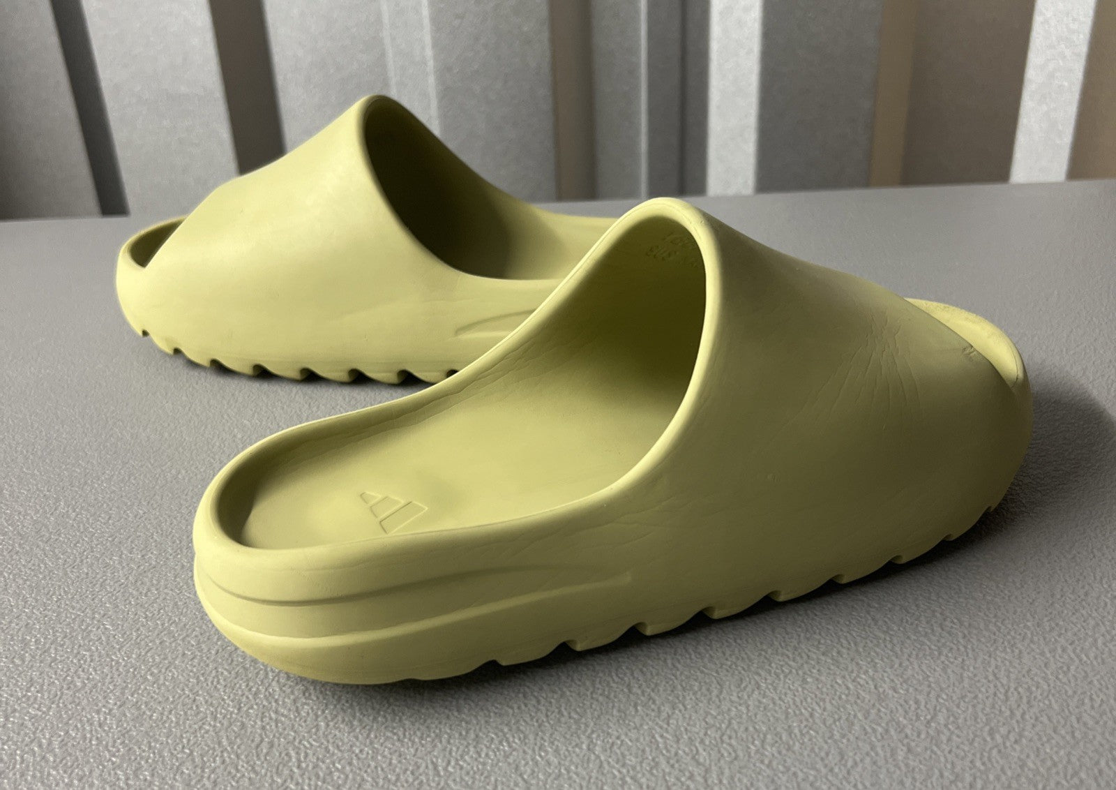 Size 9 Men’s or 10.5 Wmns- Adidas Yeezy Slide ‘Resin’