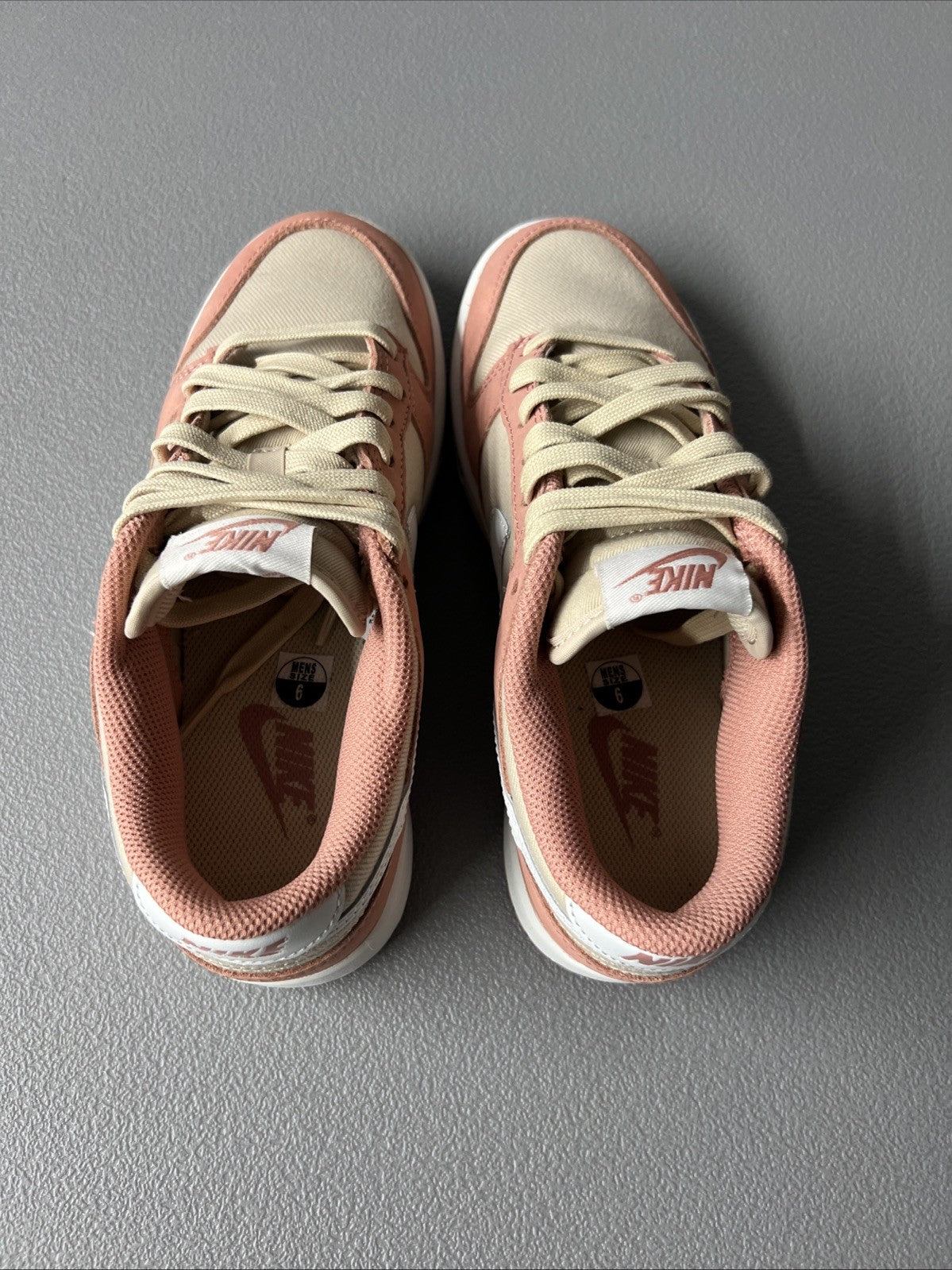 Size 6 Men’s or 7.5 Wmns- Nike Dunk Low Premium 'Red Stardust'