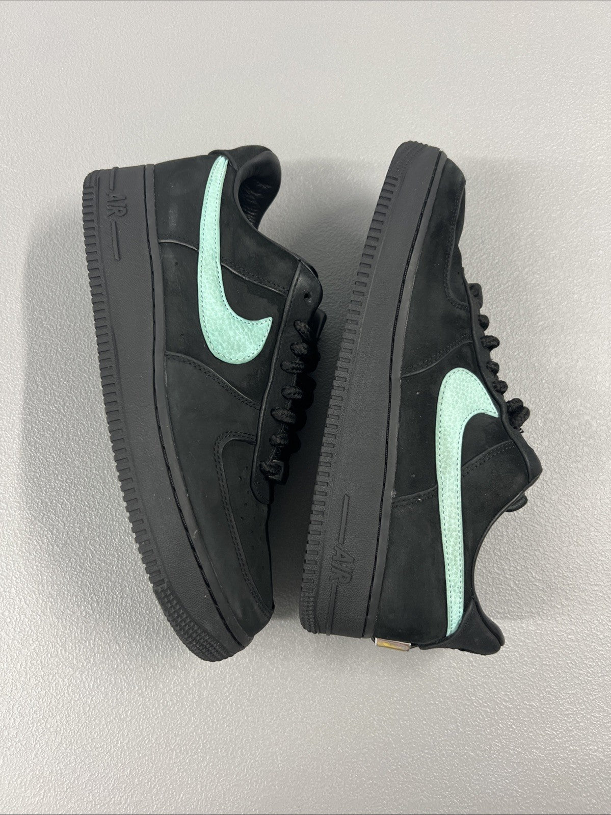 Size 10- Nike Air Force 1 Tiffany & Co. 1837