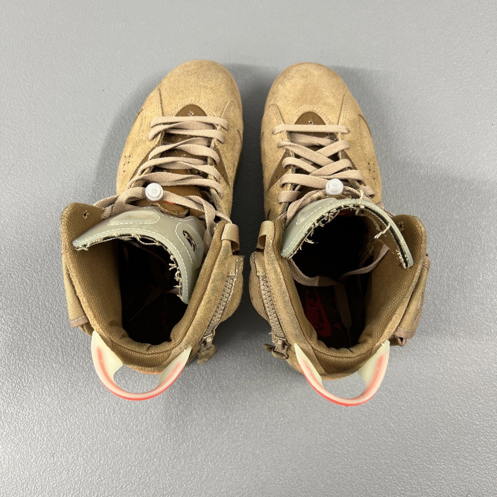 Size 8 Men’s or 9.5 Wmns Air Jordan 6 Retro Travis Scott ‘British Khaki’