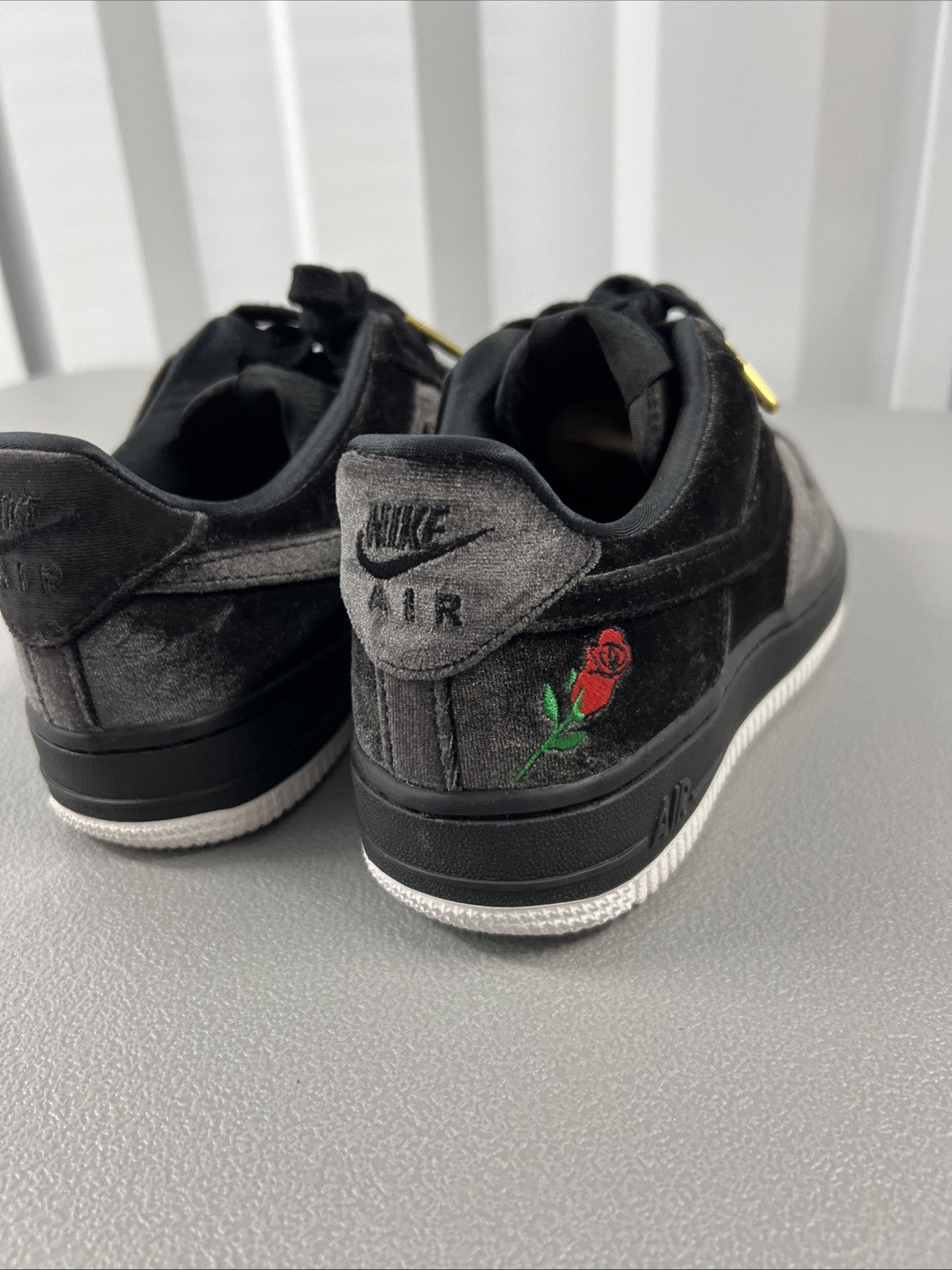 Size 5.5 Mens Or 7 Wmns - Nike Air Force 1 07 ‘Velvet Rose’ 🌹