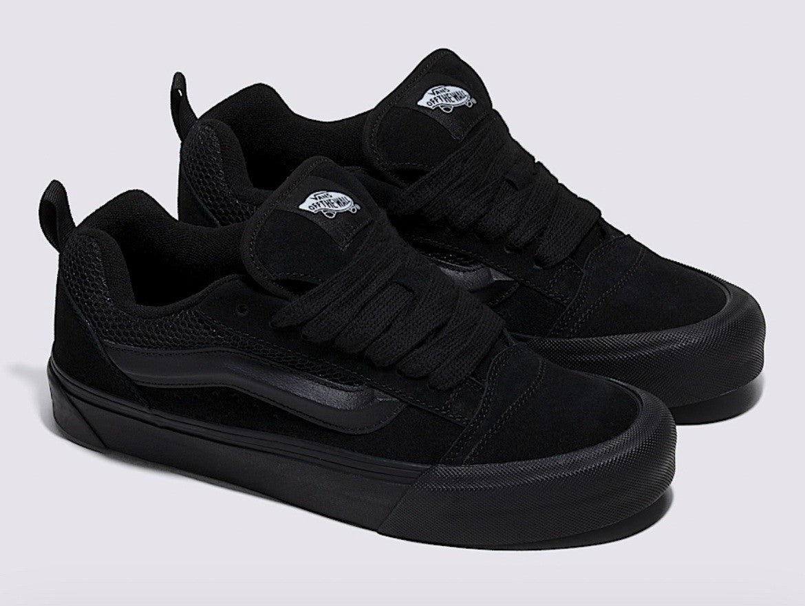 Size 7.5 Men’s / 9 Wmns - Vans Knu Skool Suede Black Shoe