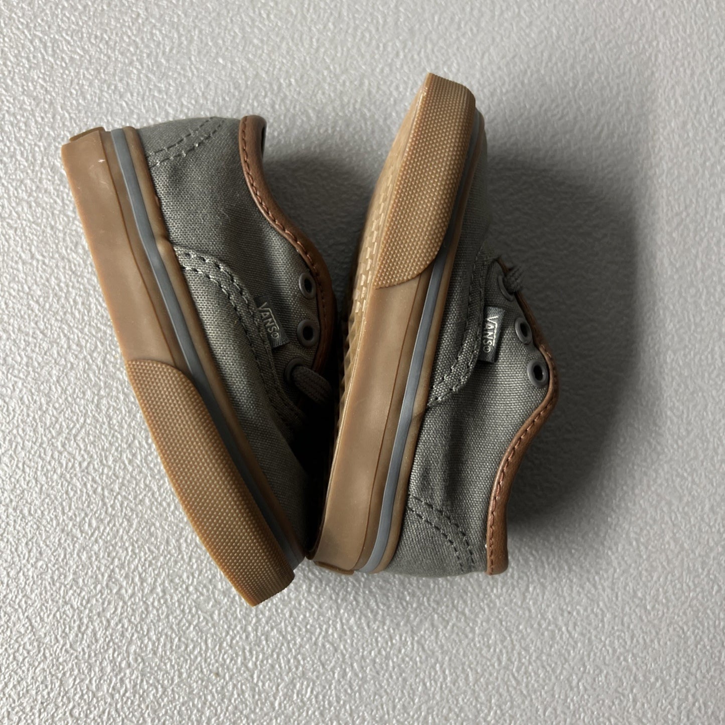Size 4 -  Vans Authentic Castlerock Classic Gum (Toddler)