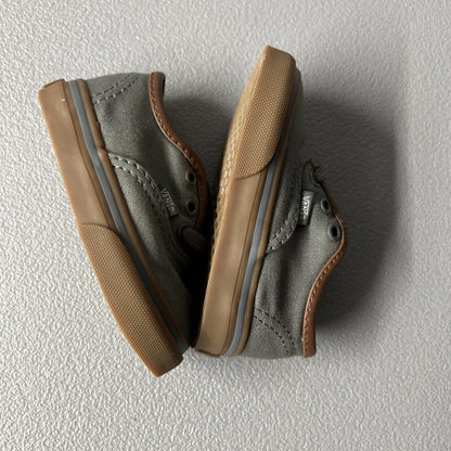 Size 4 -  Vans Authentic Castlerock Classic Gum (Toddler)