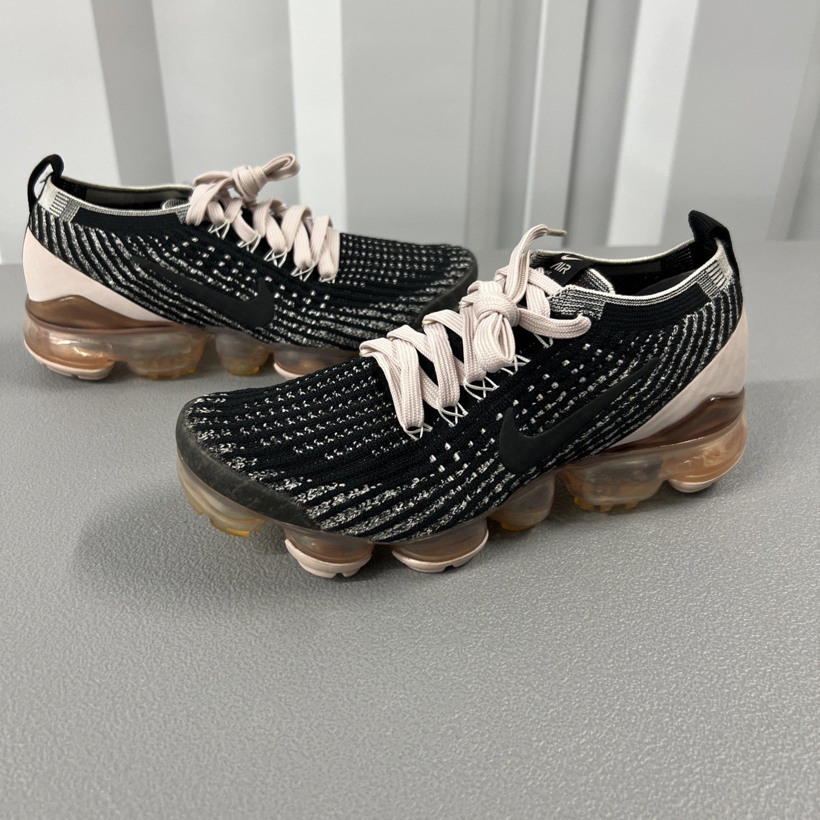 Size 6 - Nike Air VaporMax 3.0 ‘Pink Rose’ 🌹 Wmns