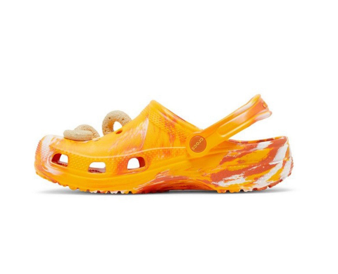 Crocs Classic Clog Honey Nut Cheerios Size - 5J  (Kids)