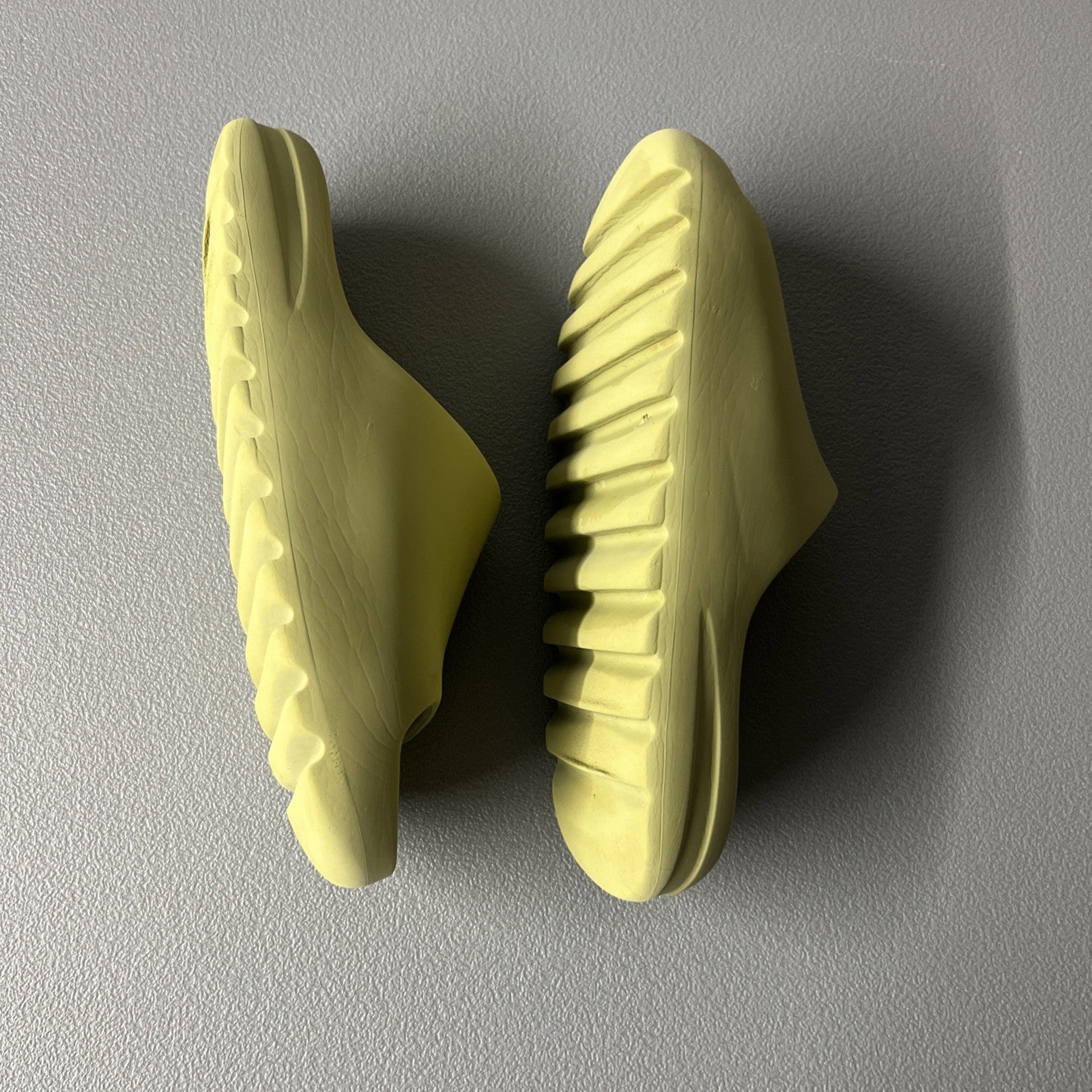 Size 9 Men’s or 10.5 Wmns- Adidas Yeezy Slide ‘Resin’