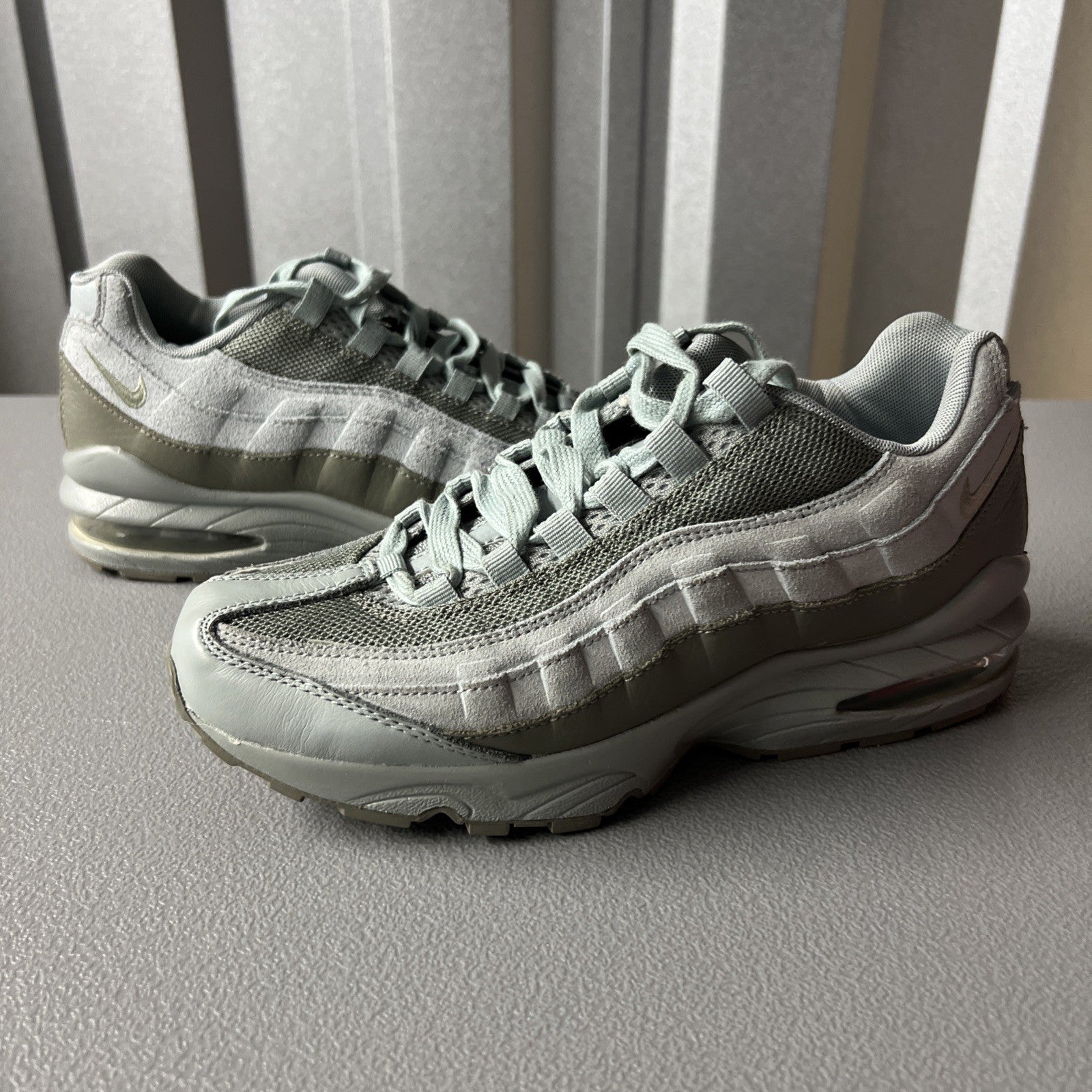 Size 6.5Y or 8 Wmns- Nike Air Max 95 SE GS 'Sepia Stone’