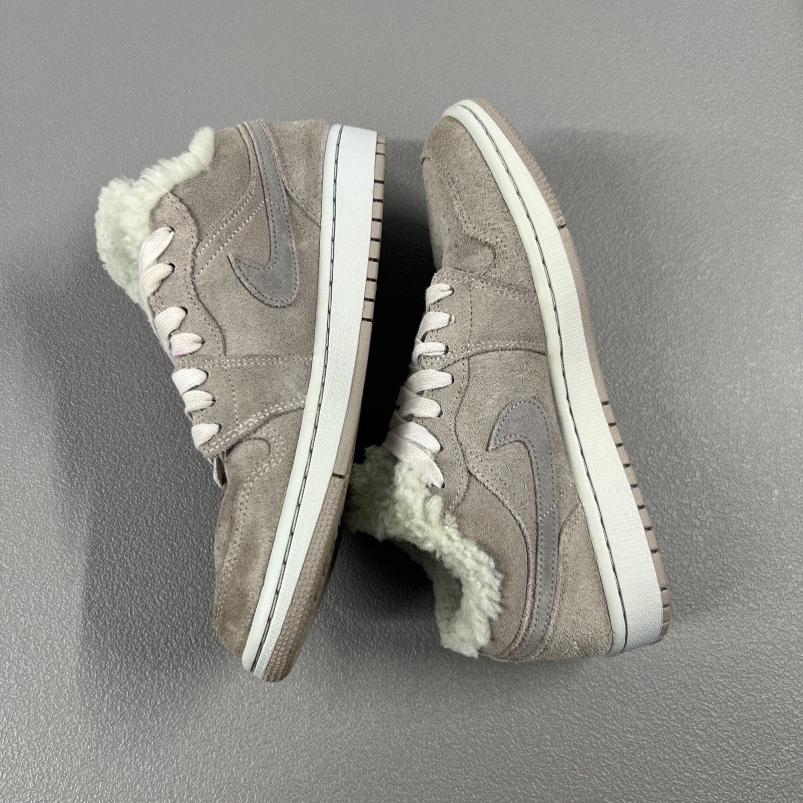 Size 8 - Jordan Wmns Air Jordan 1 Low SE 'Sherpa Fleece'