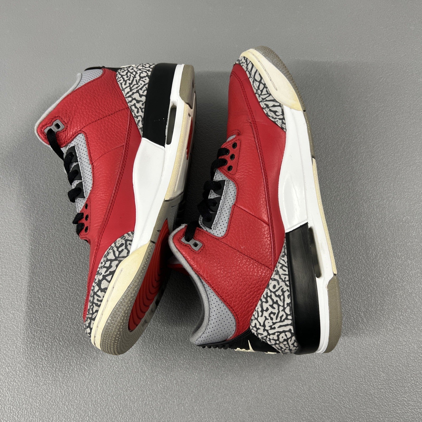 Size 11 - Air Jordan 3 ‘Unite Chicago Exclusive’ ‘Nike Chi’