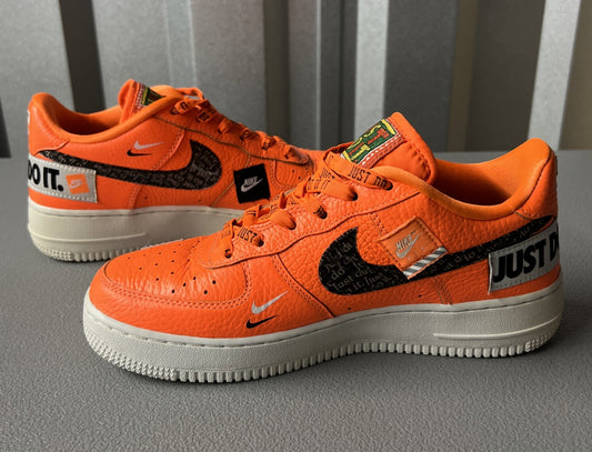 Size 6Y or 7.5 Wmns- Nike Air Force 1 '07 Premium 'Just Do It Pack’
