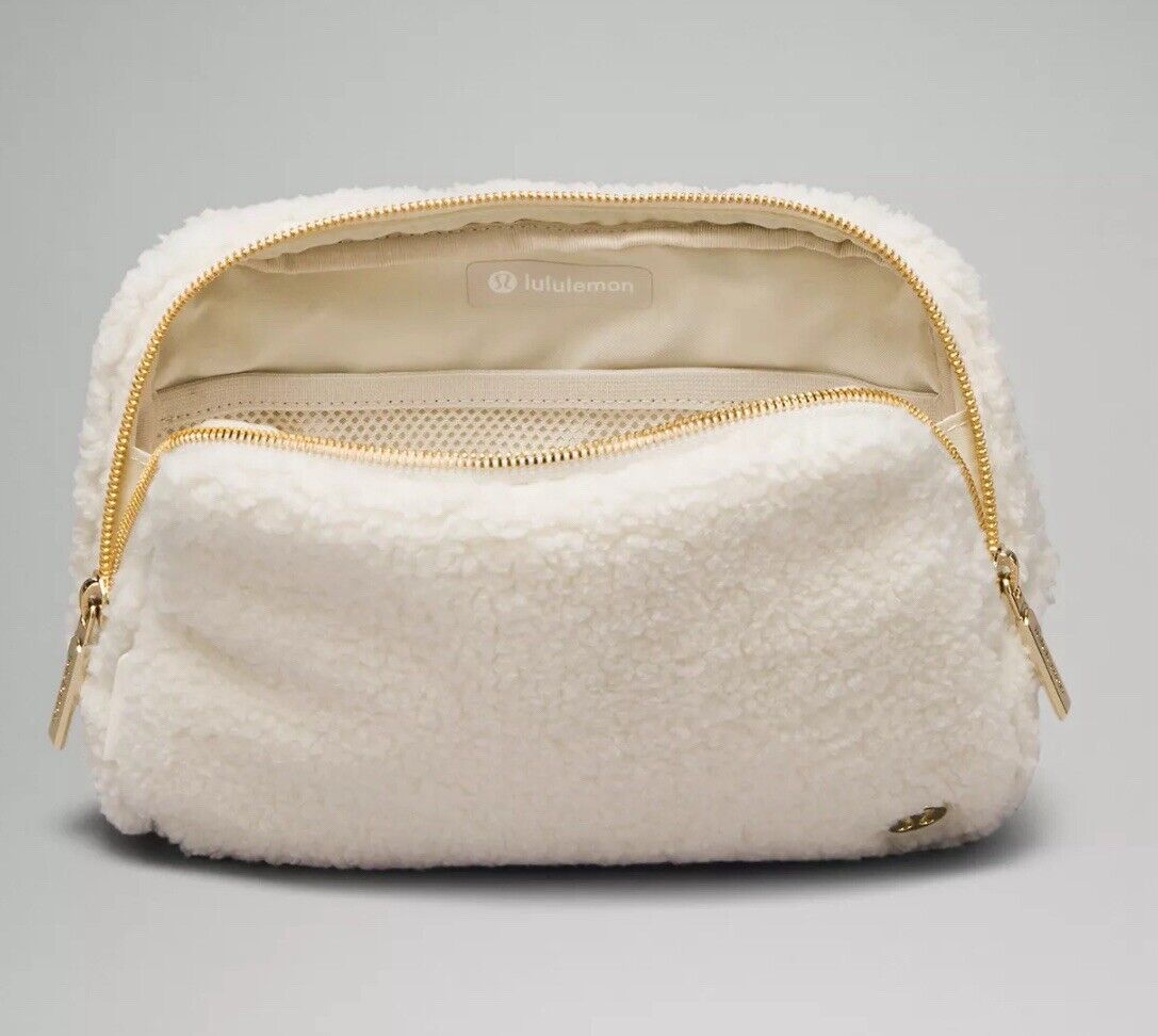 lululemon Everywhere Belt Bag Large 2L Fleece NWT