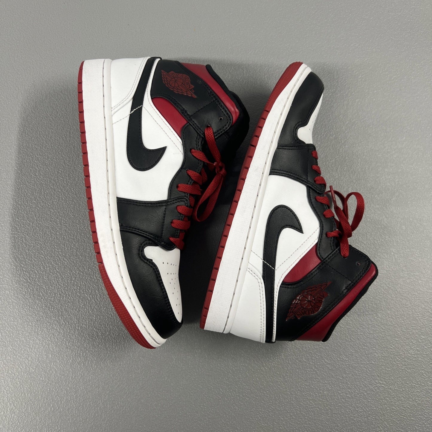 Size 9 - Air Jordan 1 Mid 'Gym Red Black Toe'