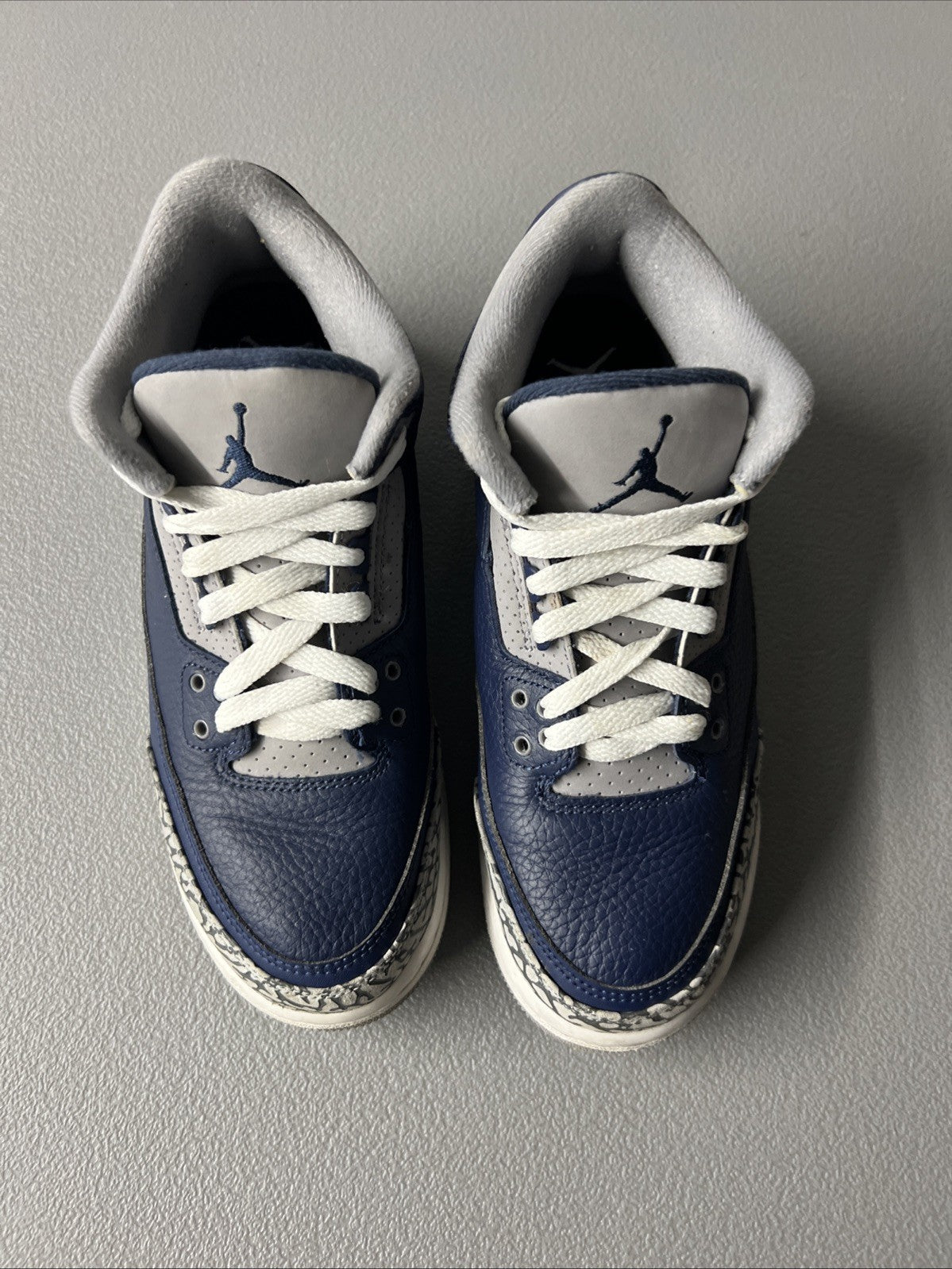 Size 7Y or 8.5 Wmns- Air Jordan 3 Retro ‘Georgetown’ GS - 398614 401
