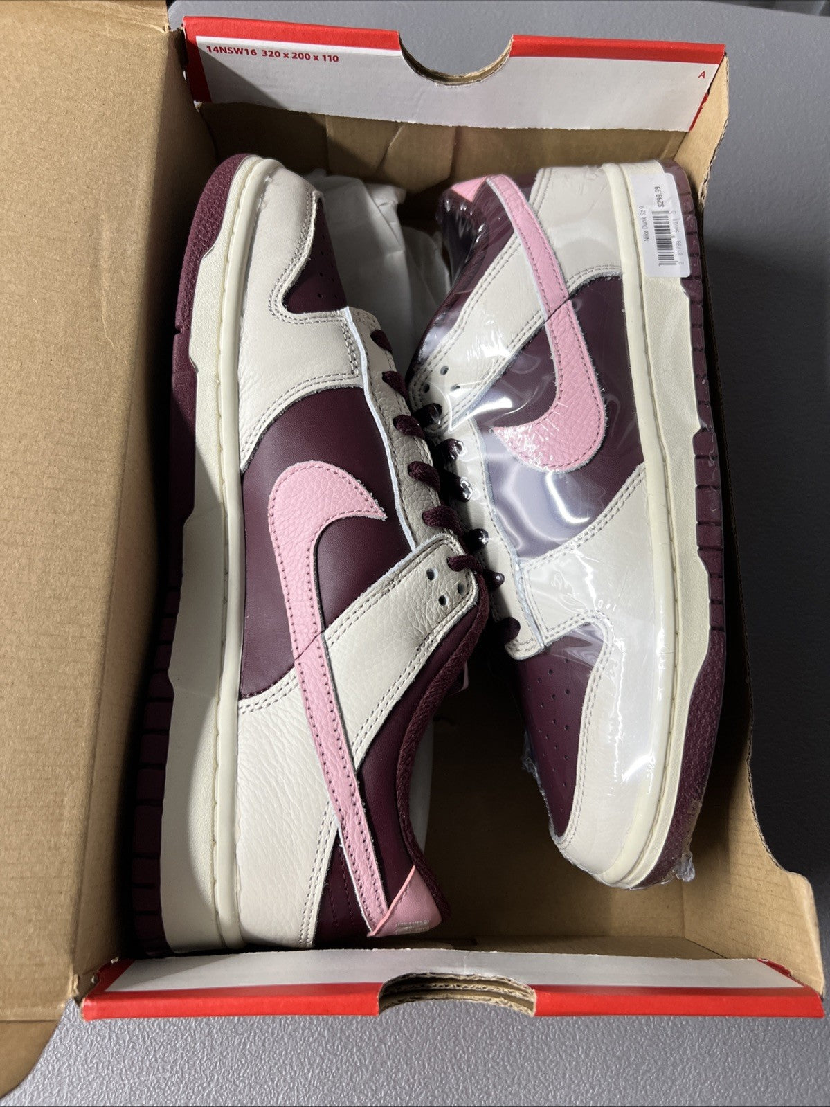 Size 9 - Nike Dunk Low Retro PRM ‘Valentine’s Day’ Men’s