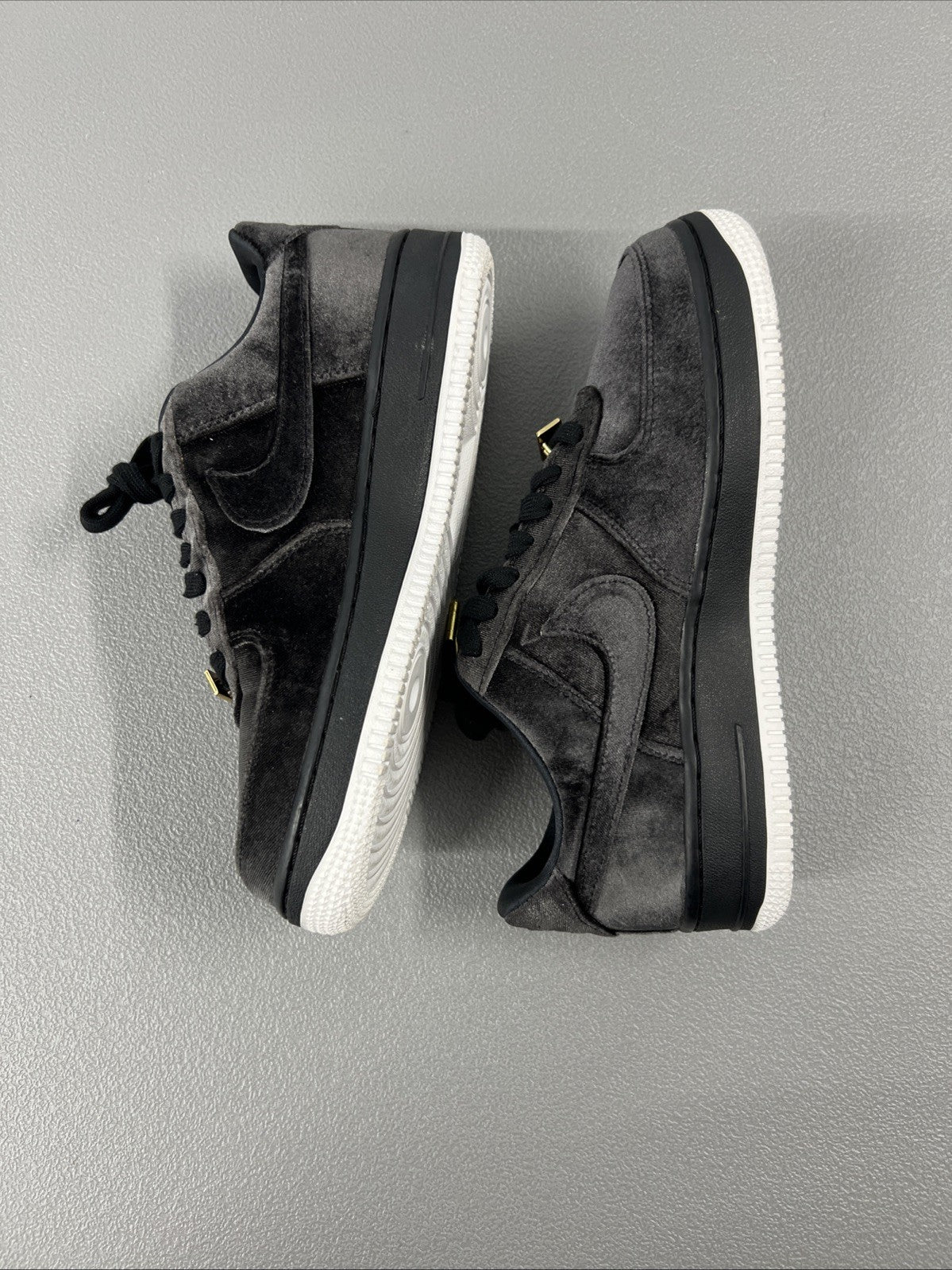 Size 5.5 Mens Or 7 Wmns - Nike Air Force 1 07 ‘Velvet Rose’ 🌹