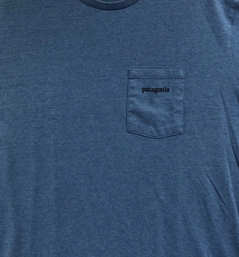 Size Medium - Patagonia Hybrid Pocket Responsibili-Tee T-Shirt Blue Vintage