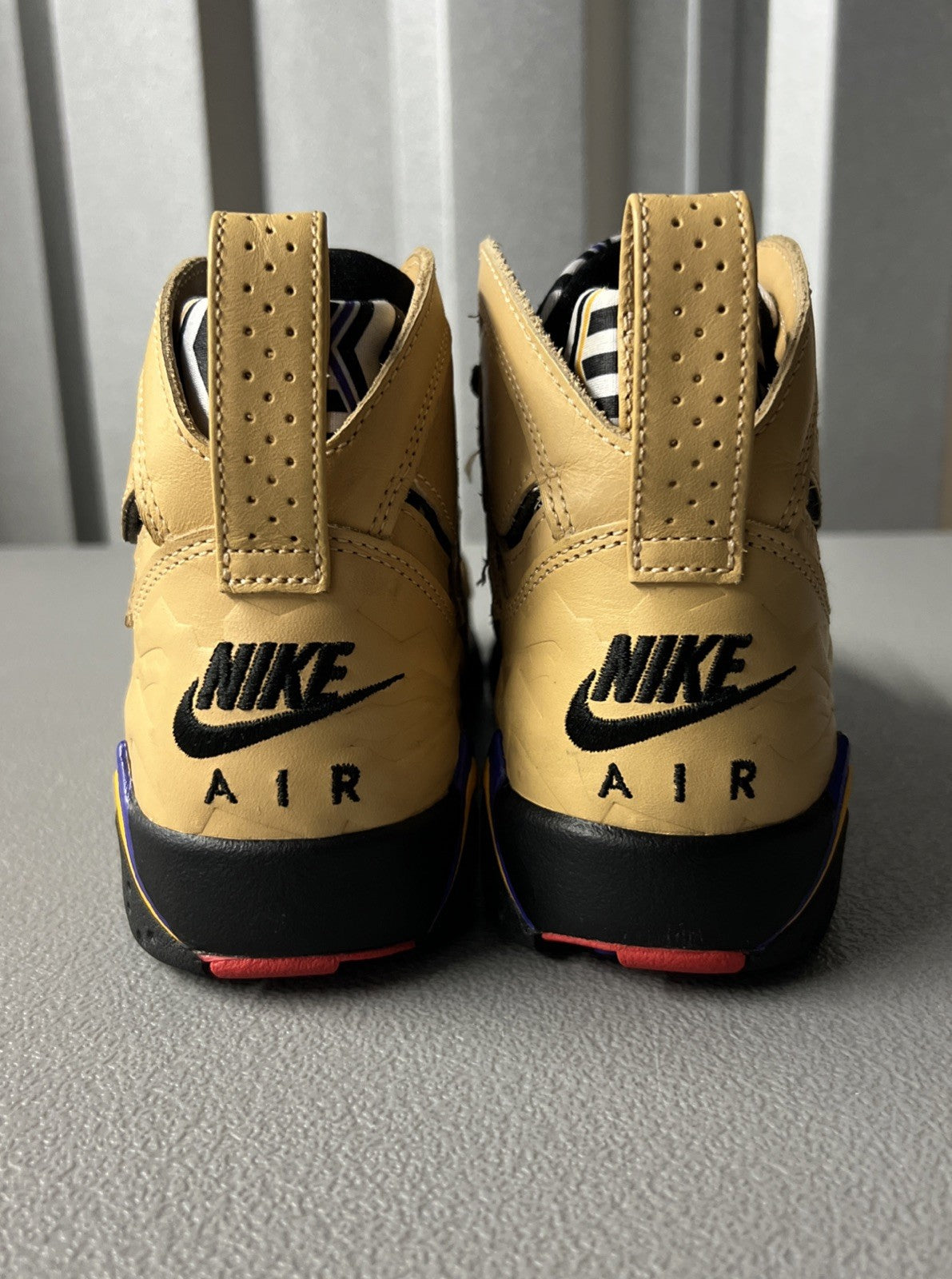 Size 5.5 Y or 7 Wmns- Jordan 7 Retro SE Mid Afrobeats GS
