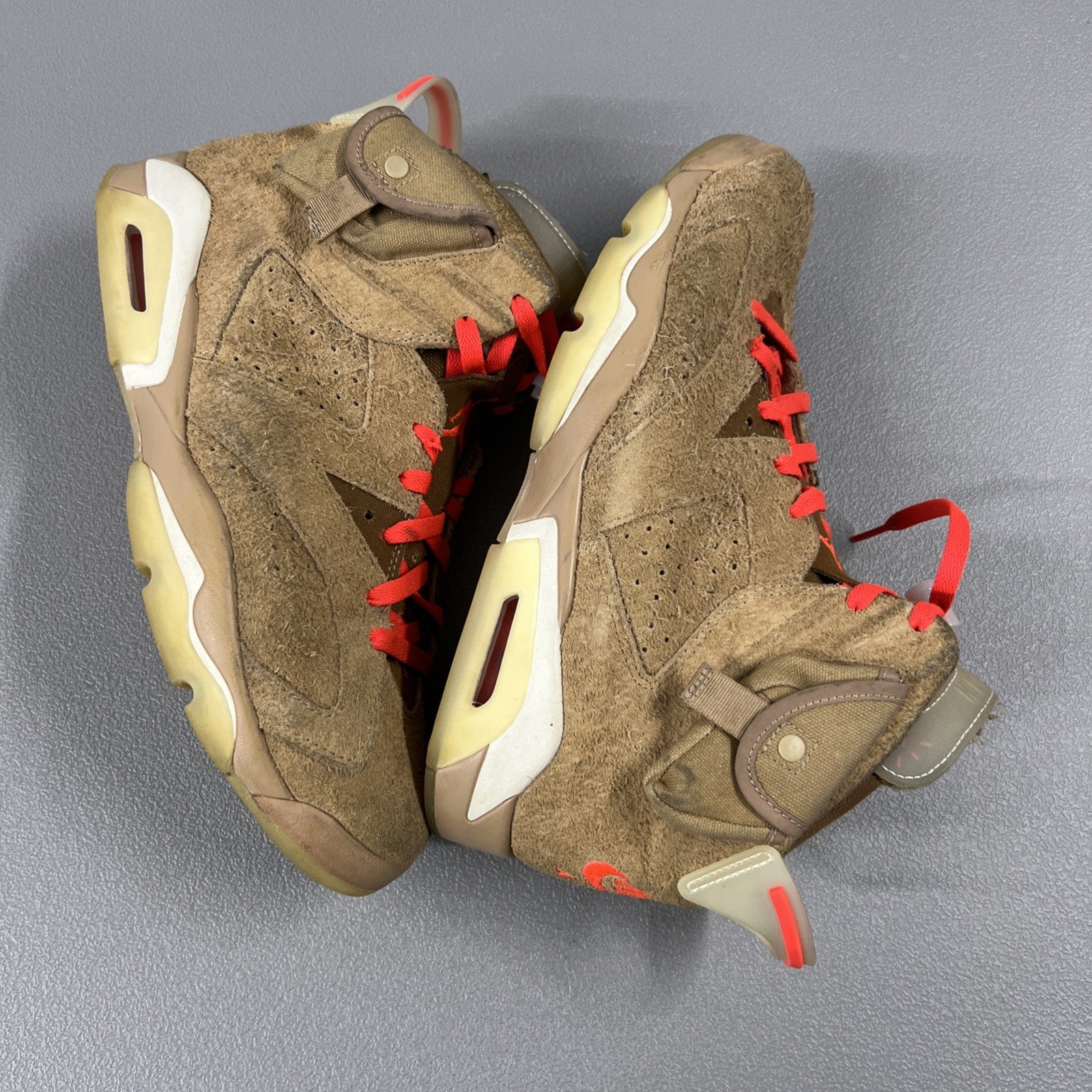 Size 11.5 - Jordan 6 Retro x Travis Scott Mid British Khaki