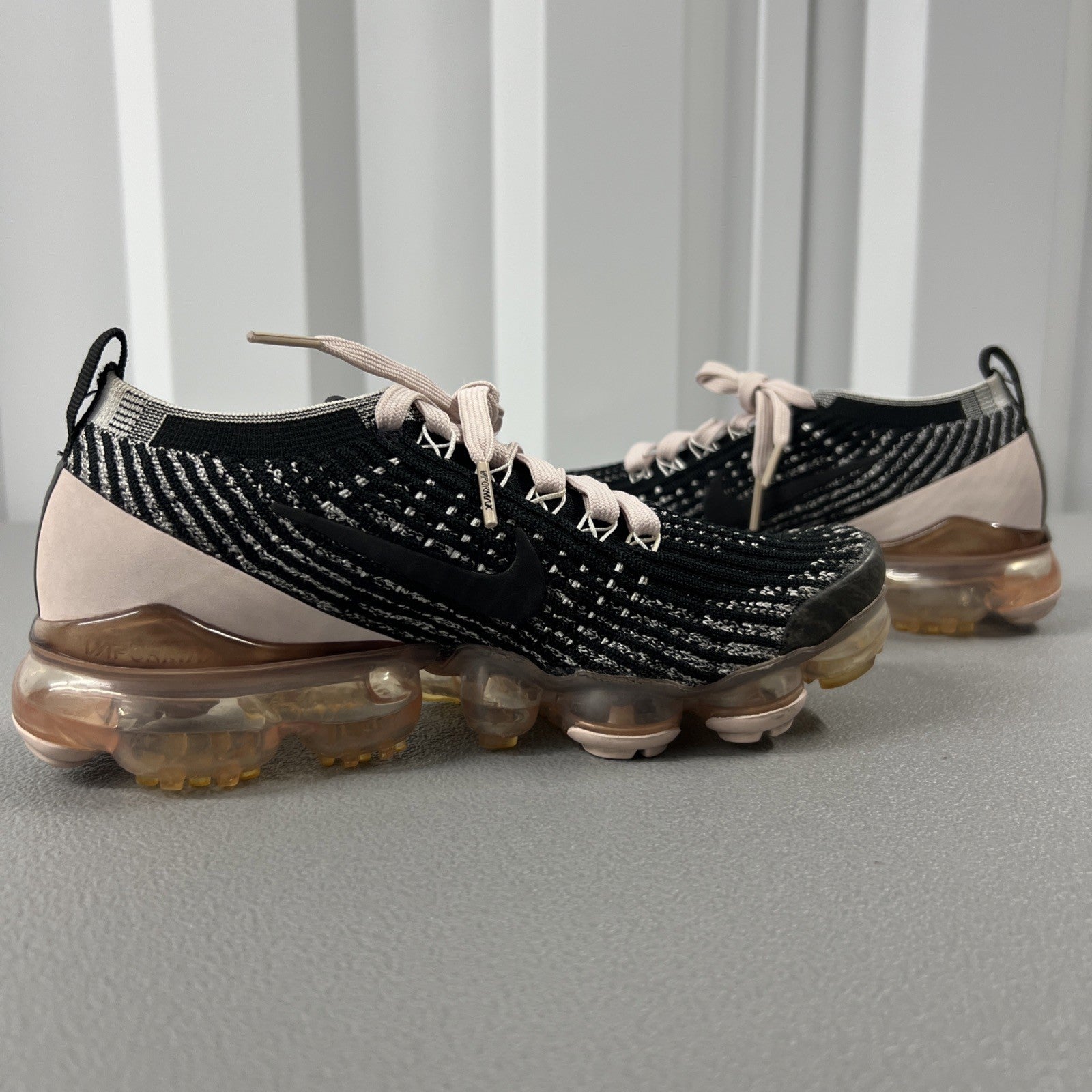 Size 6 - Nike Air VaporMax 3.0 ‘Pink Rose’ 🌹 Wmns