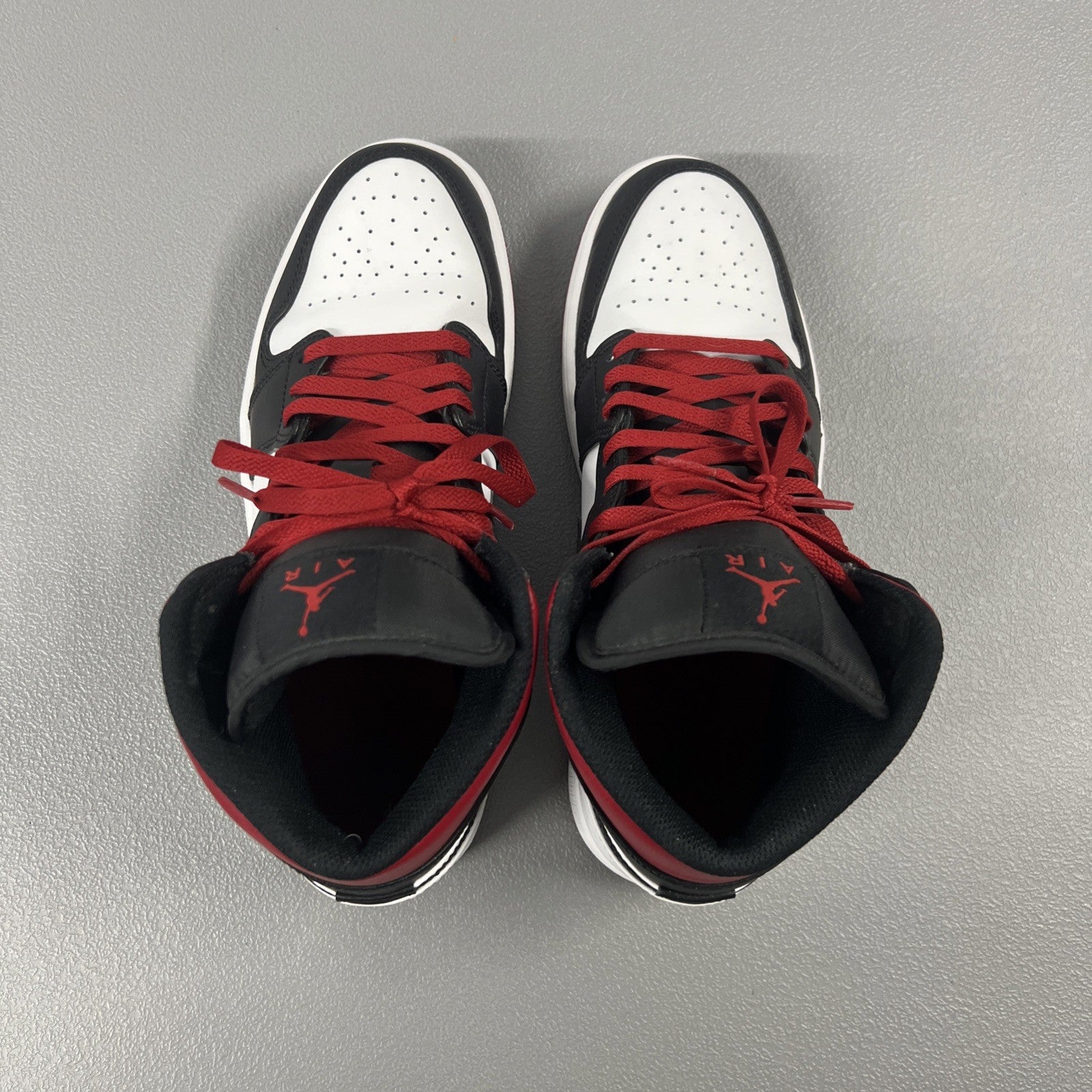 Size 9 - Air Jordan 1 Mid 'Gym Red Black Toe'