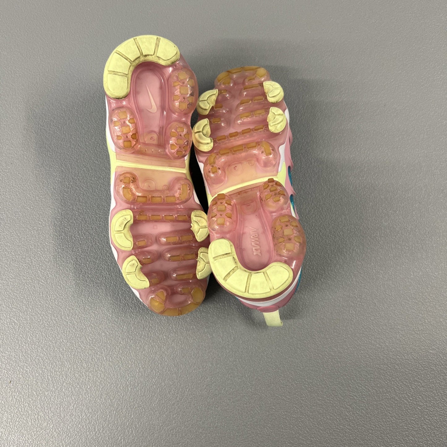 Size 7 - Nike Air VaporMax Plus ‘Easter’ Wmns