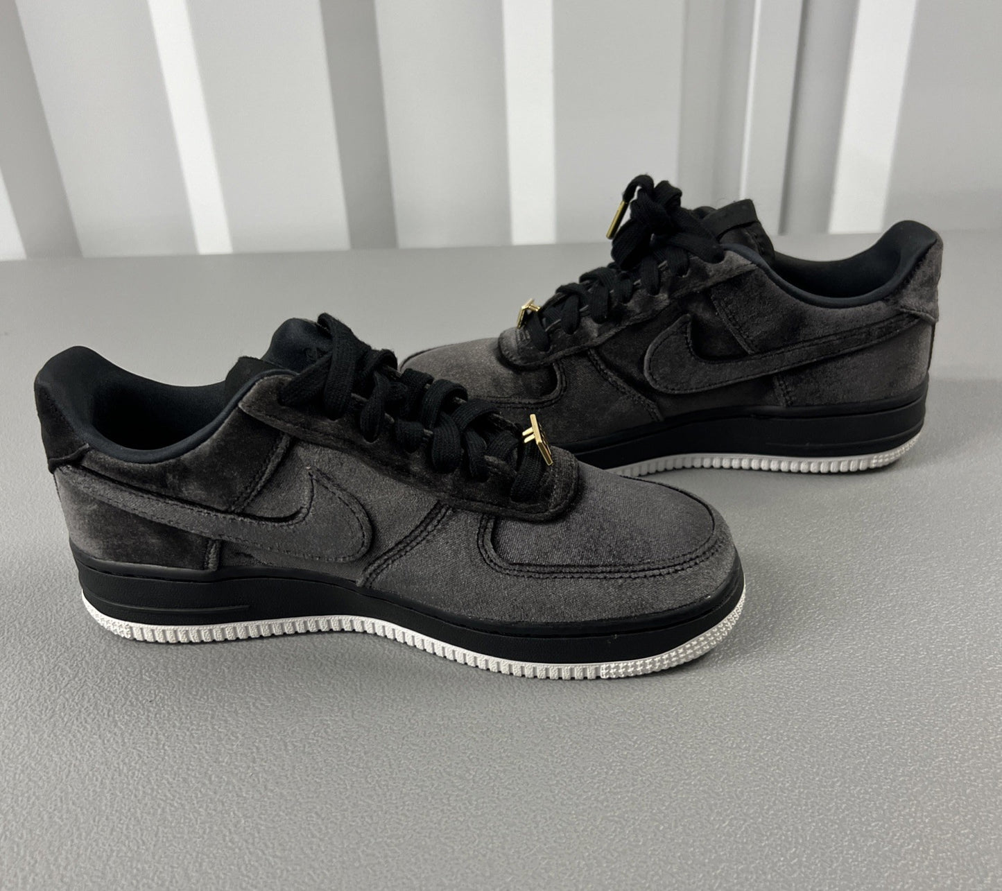 Size 5.5 Mens Or 7 Wmns - Nike Air Force 1 07 ‘Velvet Rose’ 🌹