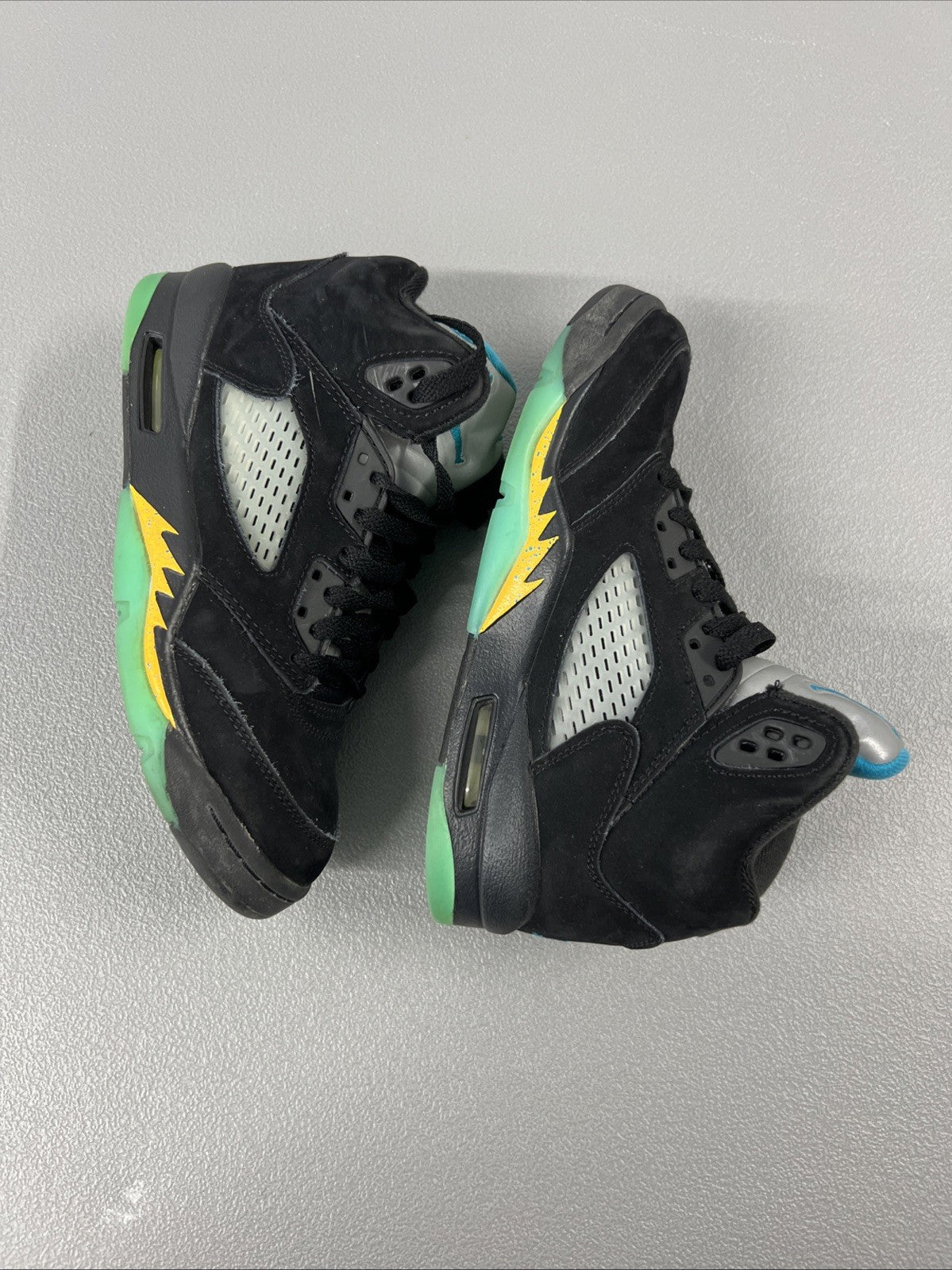 Size 5Y - Air Jordan 5 Retro GS 'Aqua'