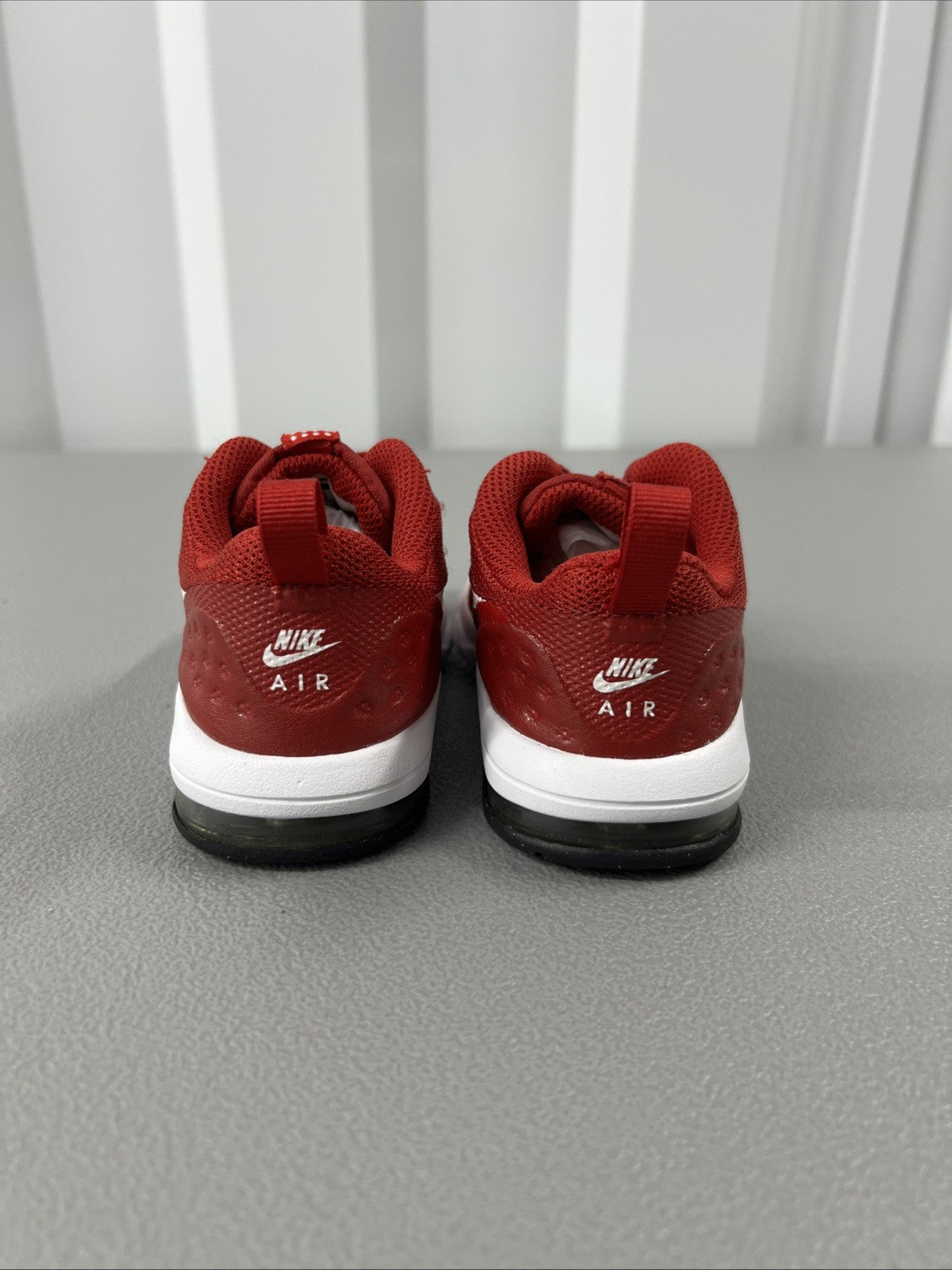 Size 9C- Nike Air Max Motion (Toddler) Red White' 917652-600