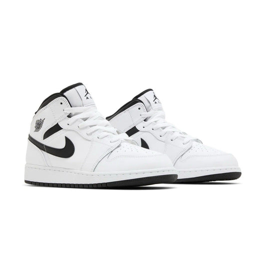 Size 7Y - Air Jordan 1 Mid GS 'White Black' Reverse Panda