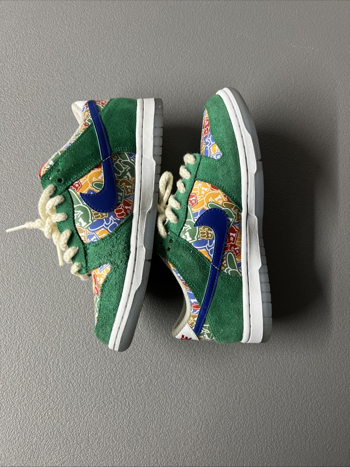 Size 4.5Y - Nike Dunk Low Foam Finger (GS)