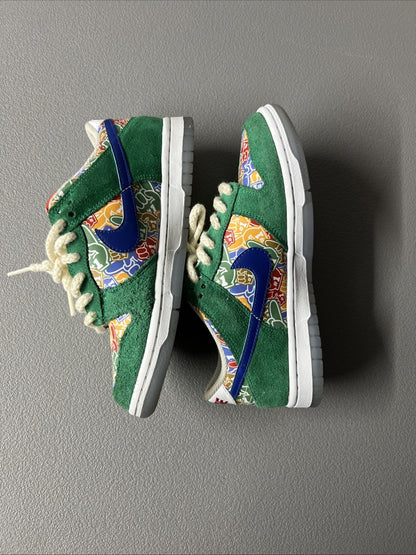 Size 4.5Y - Nike Dunk Low Foam Finger (GS)