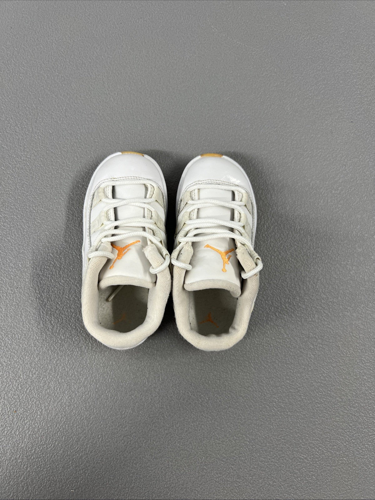 Size 7C - Air Jordan 11 Retro Low (Toddler) Citrus'