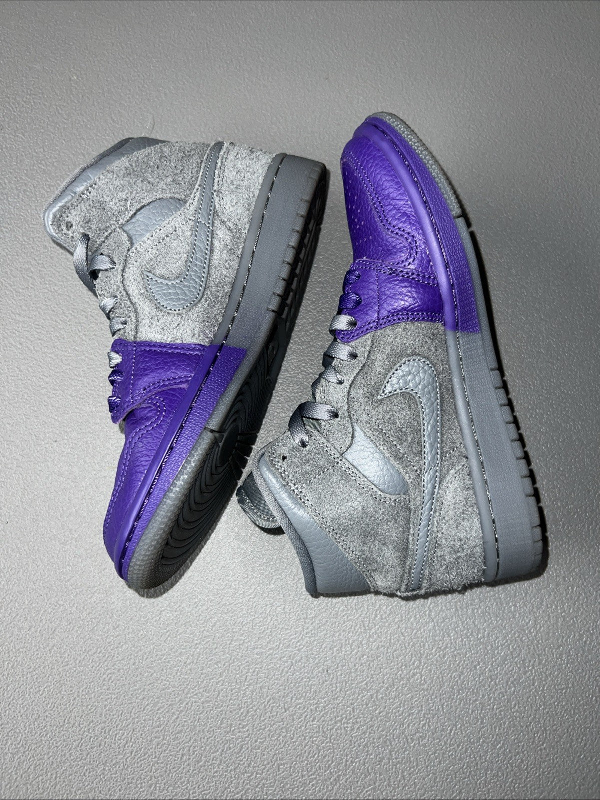 Size 5 - Jordan 1 Mid Sheila Rashid Wmns