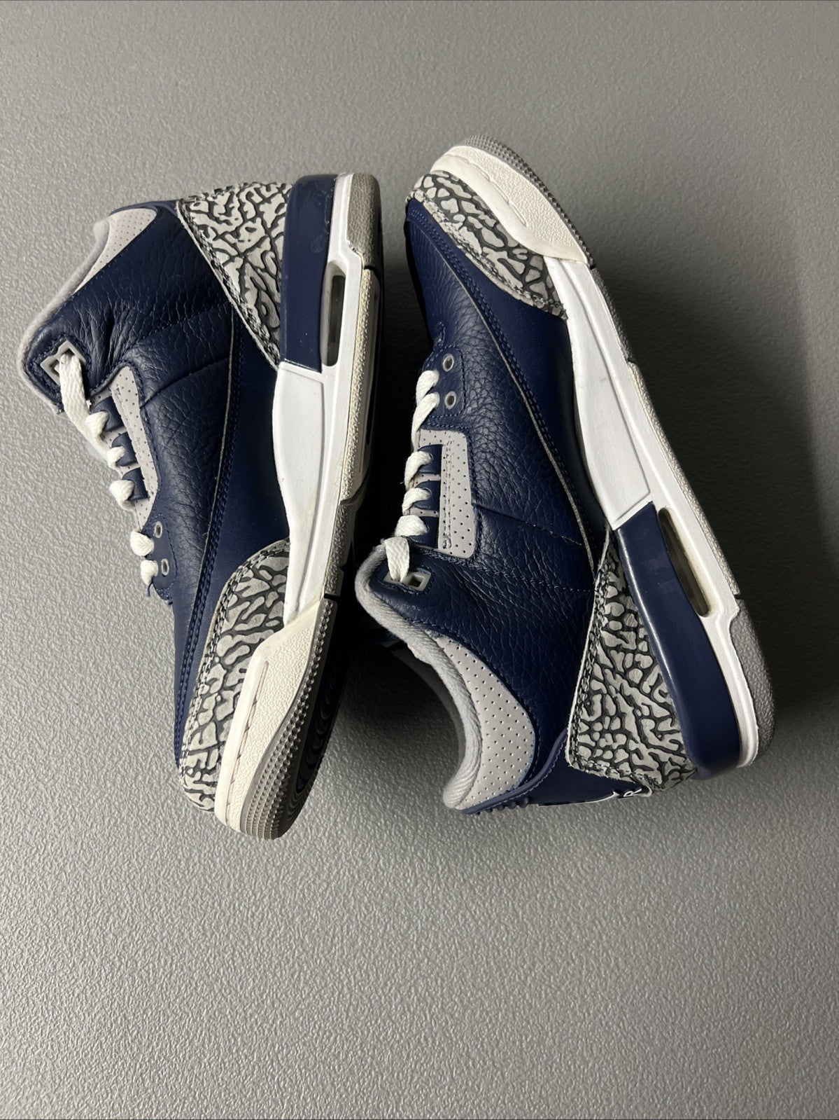 Size 7Y or 8.5 Wmns- Air Jordan 3 Retro ‘Georgetown’ GS - 398614 401
