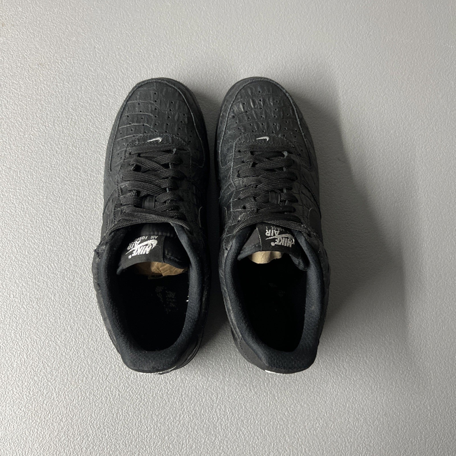 Size 8.5 Men’s or 10 Wmns- Nike Air Force 1 '07 LV8 Low ‘Black Croc’