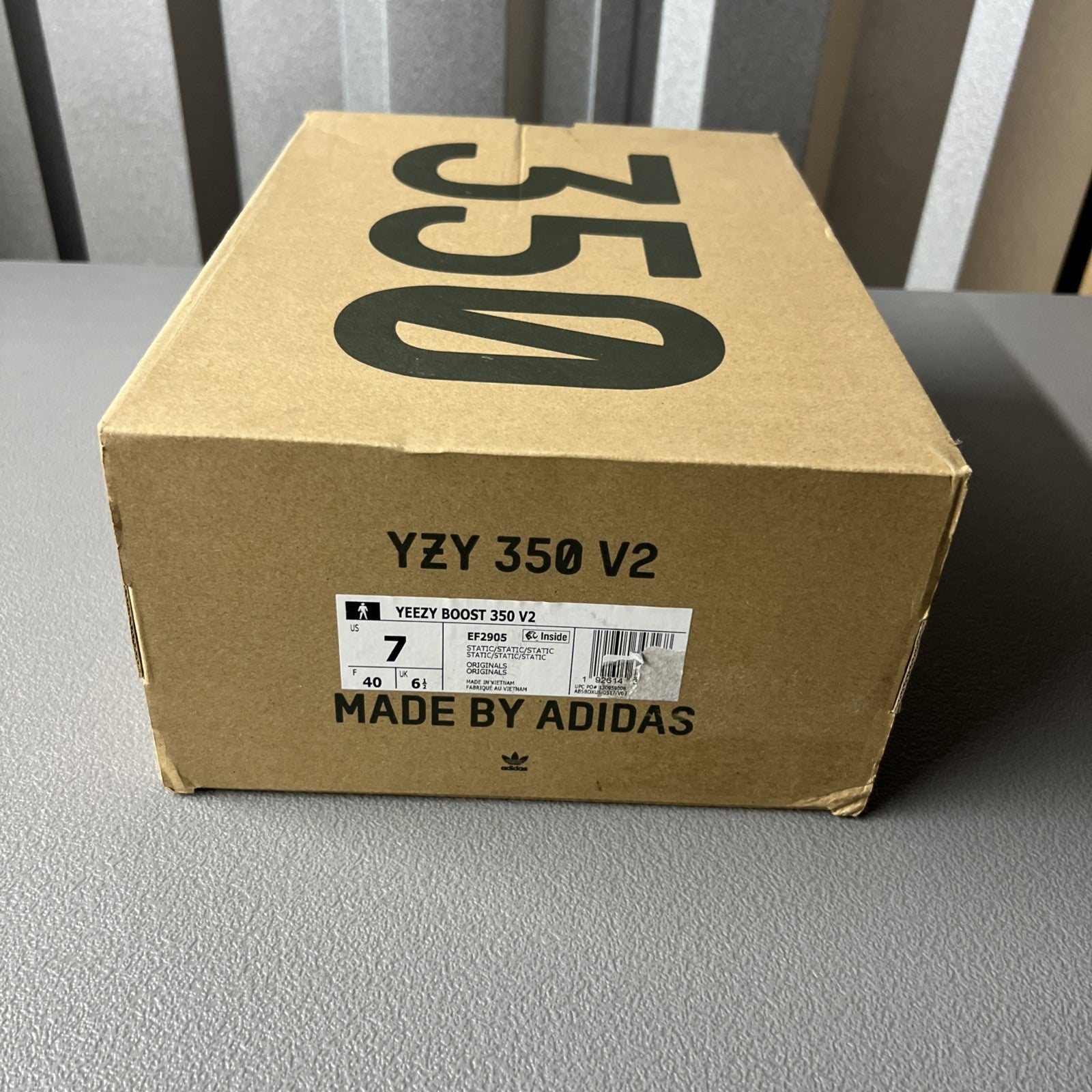 Left 7.5 / Right Size 7 - Yeezy Boost 350 V2 Static