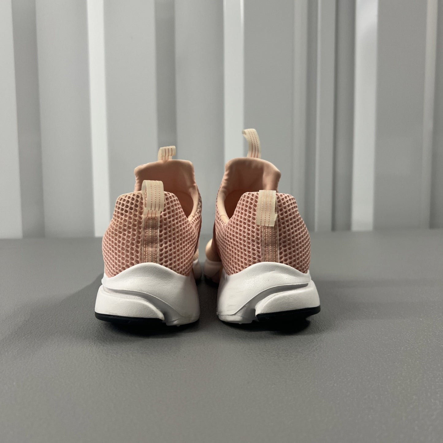 Size 5Y - Nike Presto Extreme GS 'Bleached Coral’