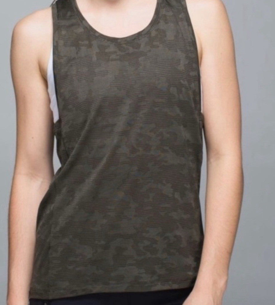 Size 8- Lululemon Run For Days Tank Deep Camo (17.5” Pit To Pit)
