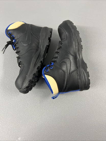 Size 7Y or 8.5 Wmns- Nike Manoa High Black Boot