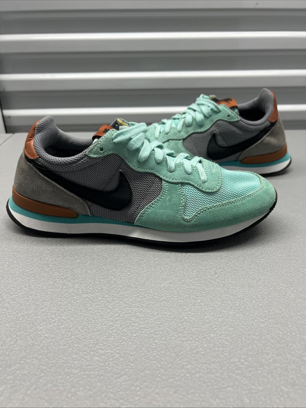 Size 8-Nike Internationalist Women’s 'Artisan Teal'