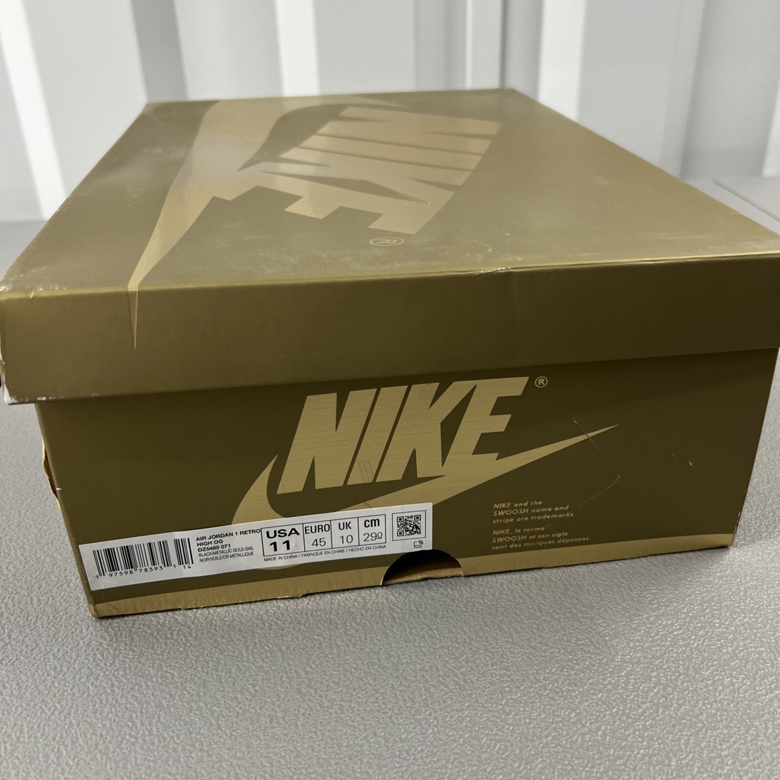 Size 11 - Air Jordan 1 Retro OG High Black Gold
